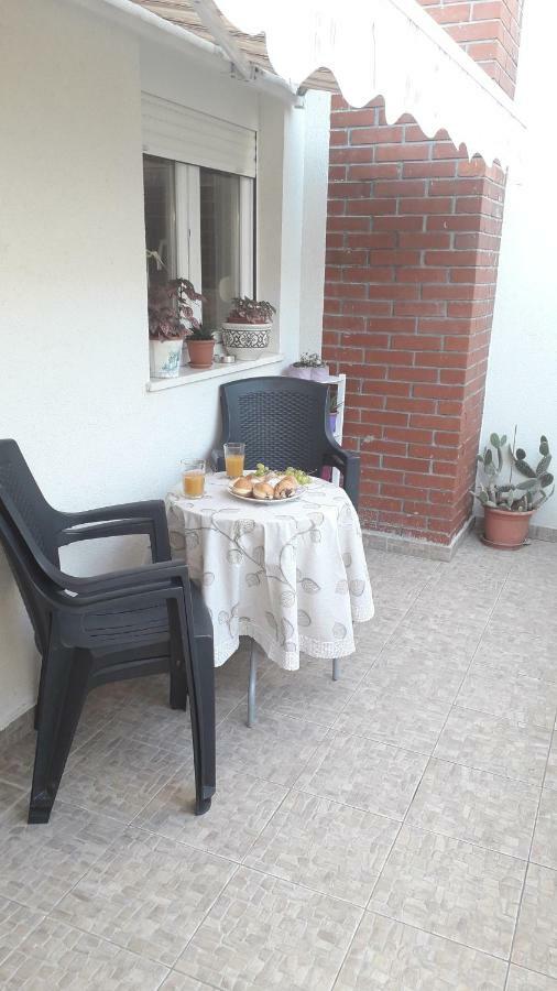 Apartmani Zilic Dugi Rat Zewnętrze zdjęcie