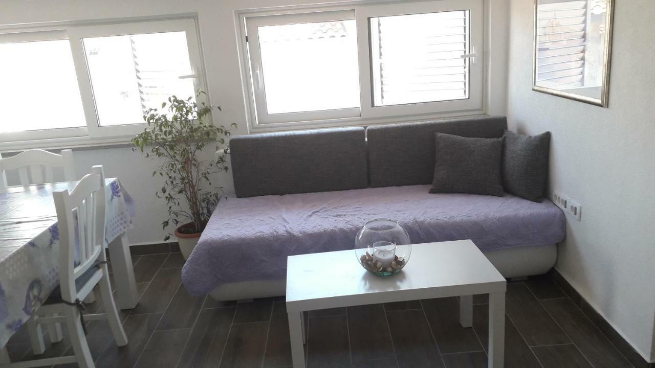 Apartmani Zilic Dugi Rat Zewnętrze zdjęcie